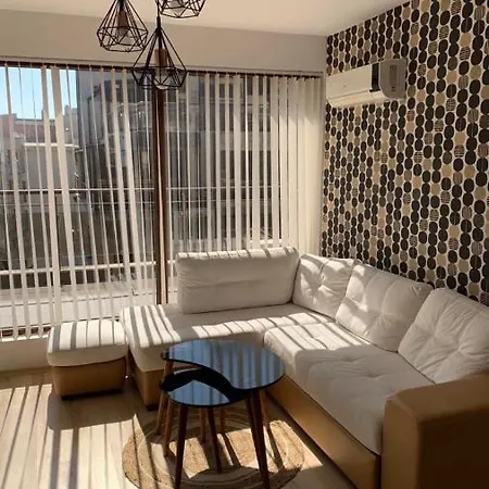 натали Apartament Gmina Pomorie